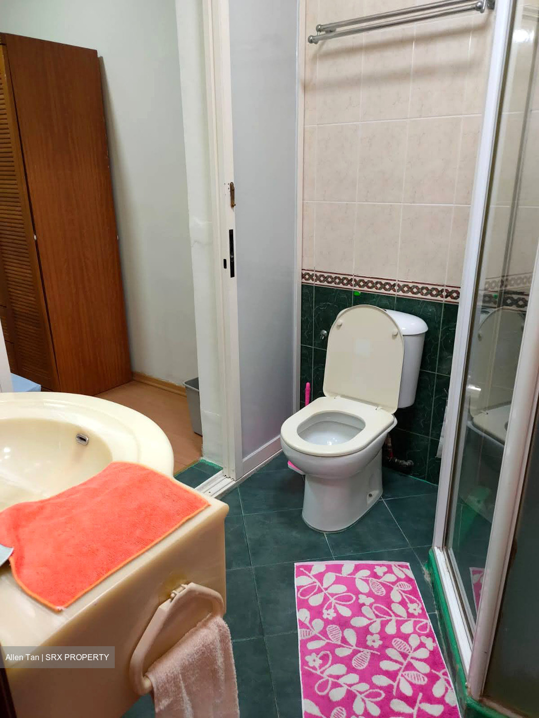 Sennett Estate (D13), Terrace #467256071
